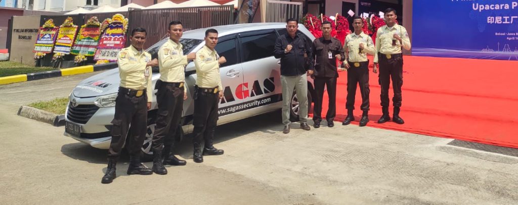 SAGAS security guards with supervisor at client entrance during opening ceremony event